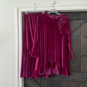 Elegant Velvet Dress Set with Ruffle Details